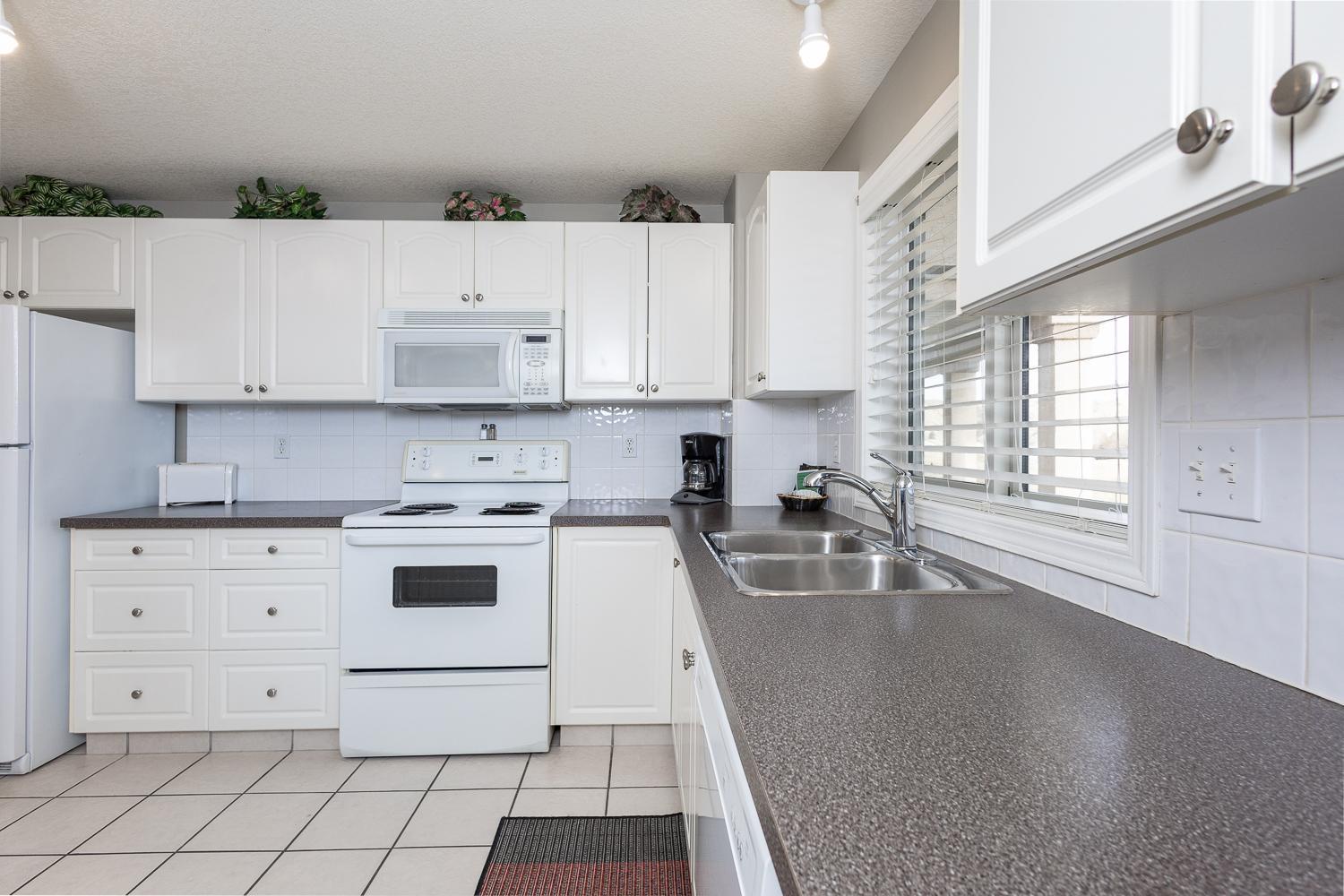 Paradise Canyon Golf Resort - Signature Walkout Condo 380 Lethbridge Kültér fotó